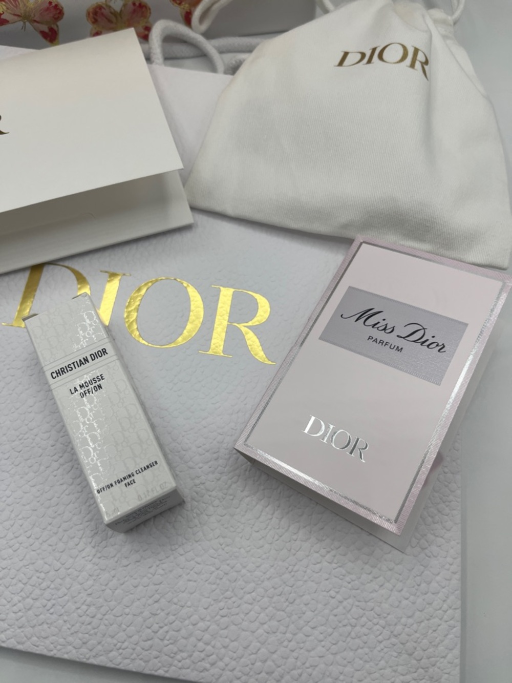Dior Toiletries and Cosmetic Pouch Box Pouch Samples and Shopping Bag - Picture 6 of 11